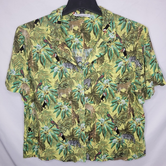 Jane and Delancey Tops - JANE + DELANCEY Womens Green Jungle Print Button Down Shirt XL Animals Zebra